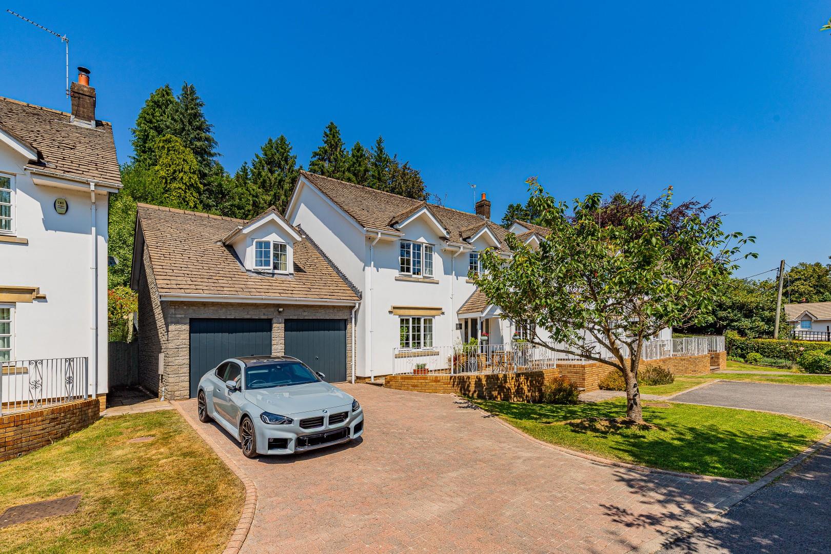 Dan Y Coed, Draethen, Newport, NP10 8GB